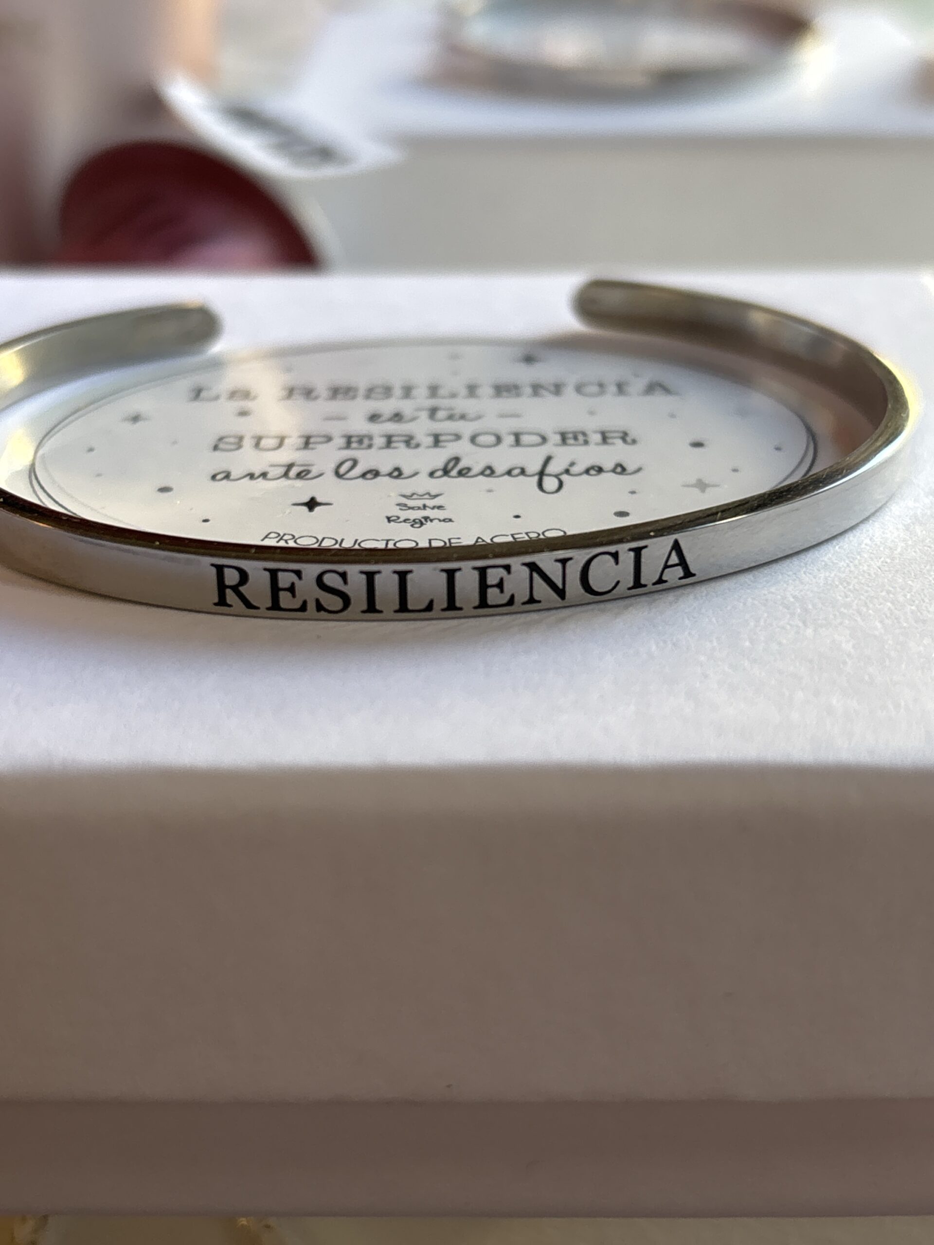 Pulsera Acero Tipo Esclava con Palabra: Resiliencia - Imagen 5