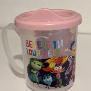 Vaso infantil con tapa y asas – Diseño Intensamente (Rosa)